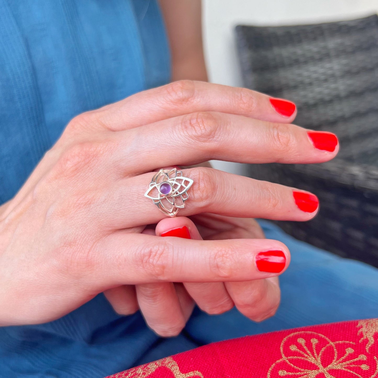 Anillo Amatista PADMA | "Protección, calma y espiritualidad" | Plata 925