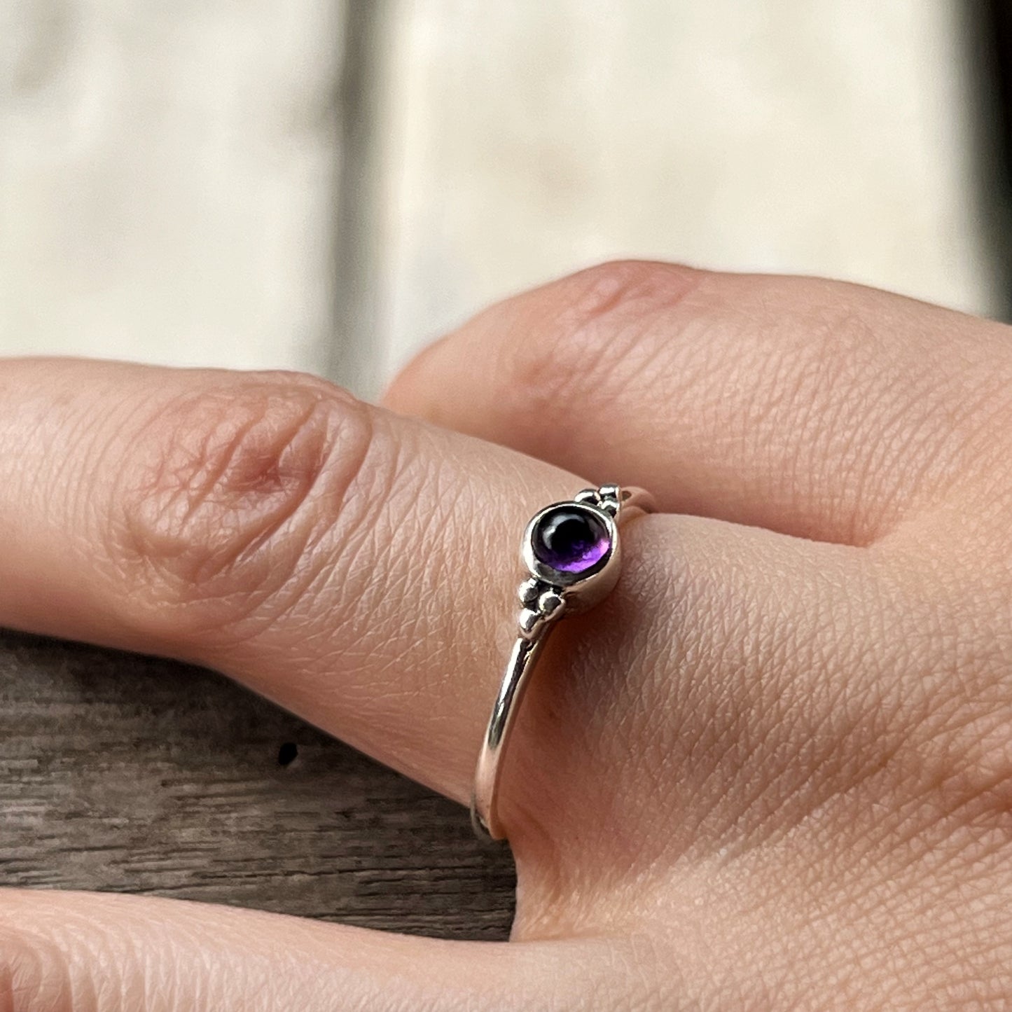Anillo Amatista ANU | "Protección, calma y espiritualidad" | Plata 925