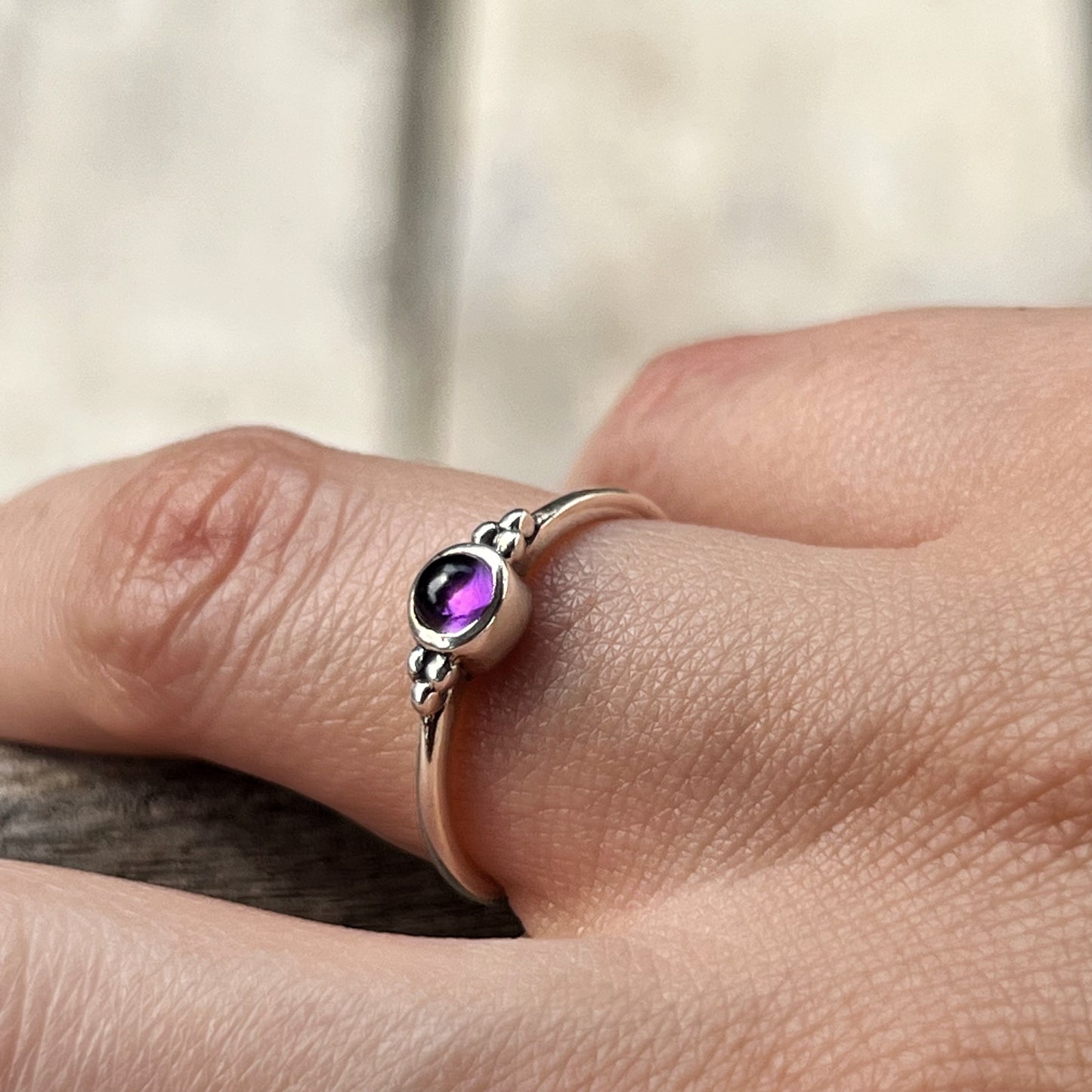 Anillo Amatista ANU | "Protección, calma y espiritualidad" | Plata 925