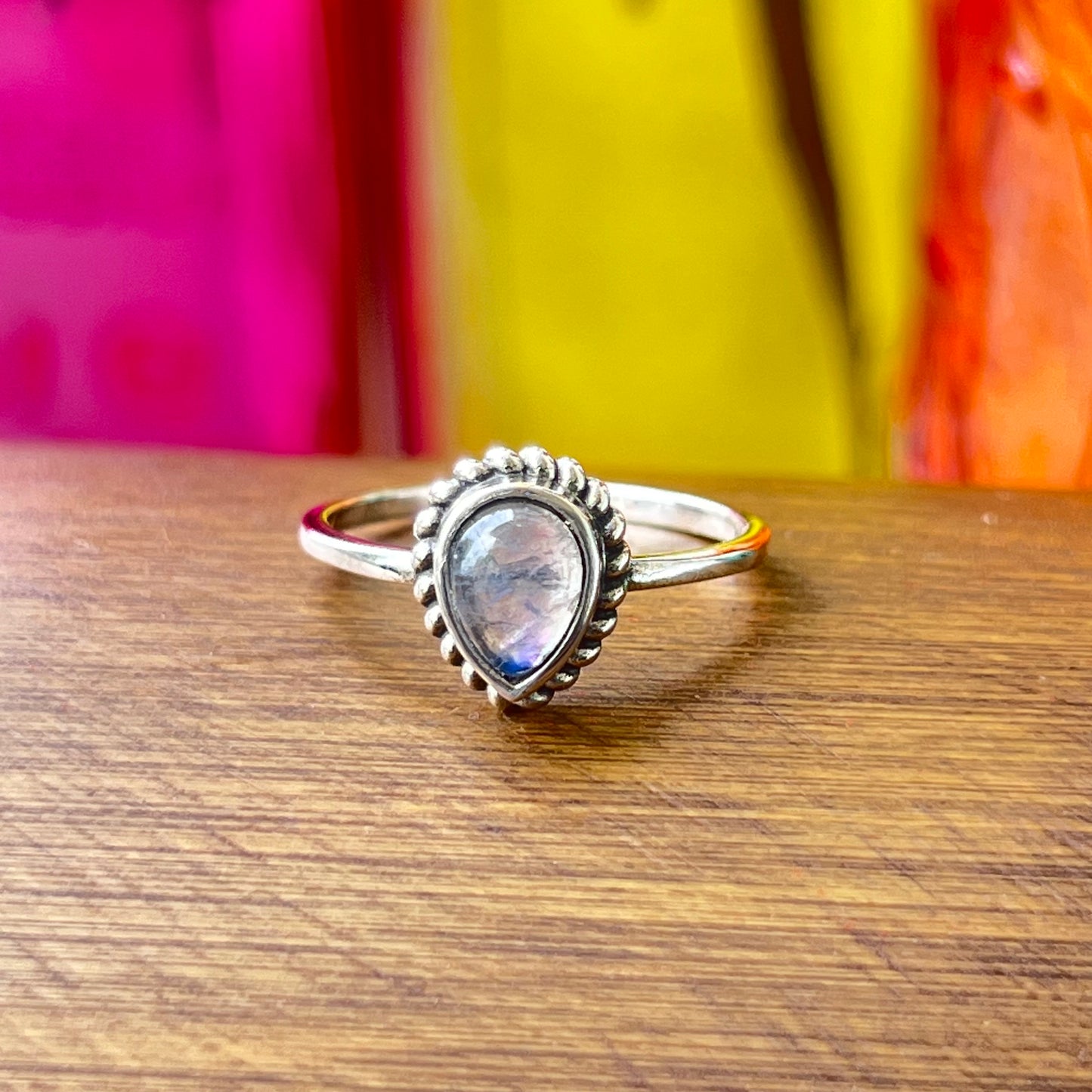 Anillo Piedra Luna BINDU | "Equilibrio emocional, Calma e Intuición" | Plata 925