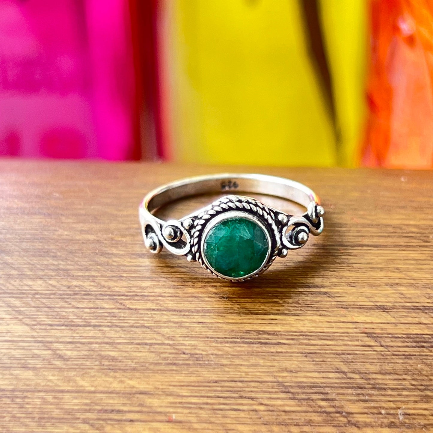 Anillo Esmeralda AGNI | "Sanación emocional, amor y Abundancia" | Plata 925