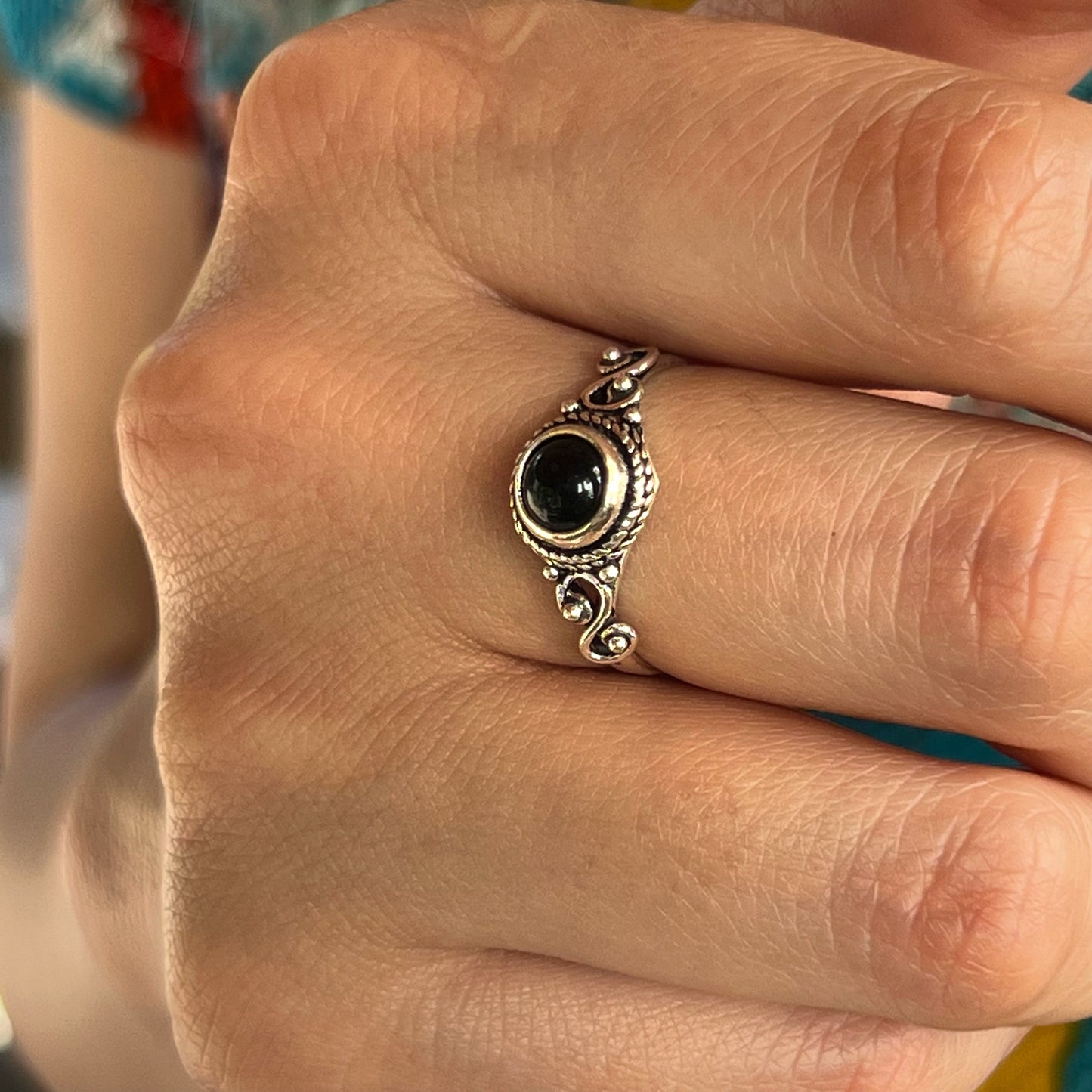 Anillo Ónix AGNI | "Protección y fortaleza" | Plata 925
