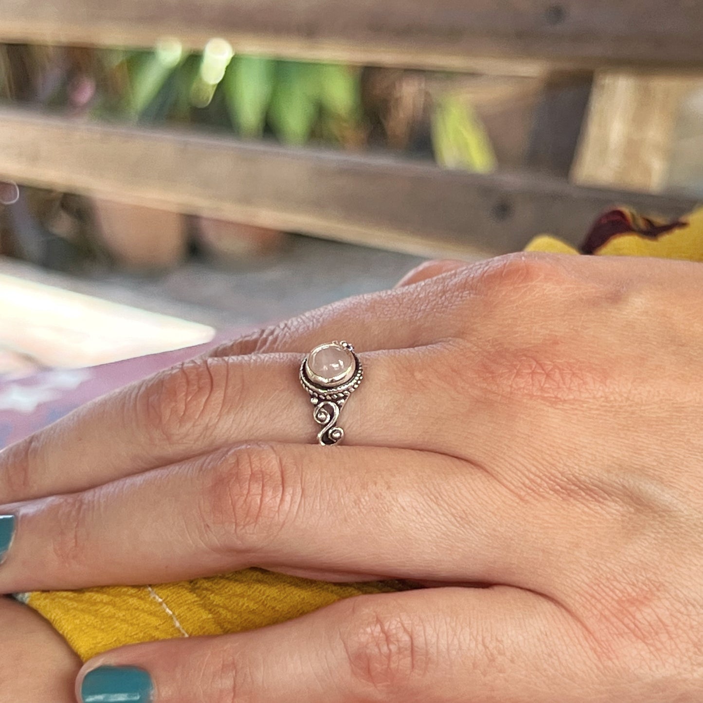 Anillo Cuarzo Rosa AGNI | "Amor propio y Sanación emocional" | Plata 925