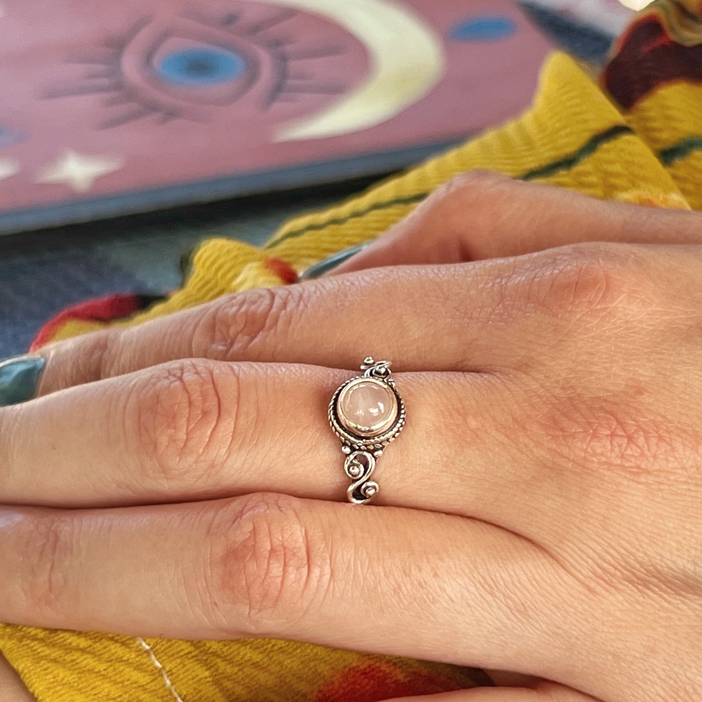 Anillo Cuarzo Rosa AGNI | "Amor propio y Sanación emocional" | Plata 925