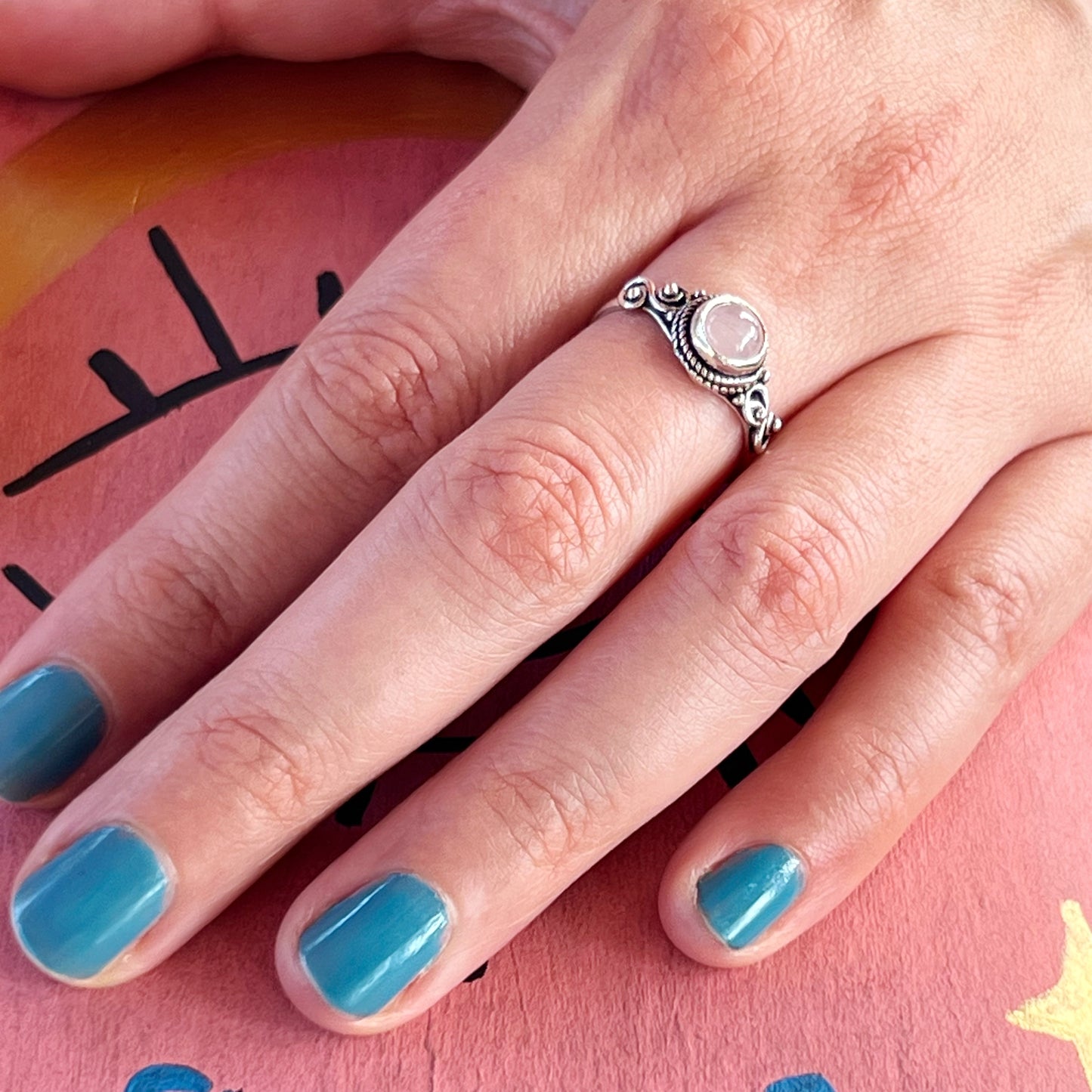 Anillo Cuarzo Rosa AGNI | "Amor propio y Sanación emocional" | Plata 925