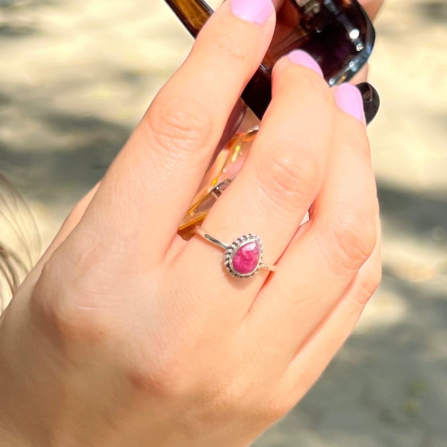 Anillo Rubí BINDU | "Vitalidad, Amor y Prosperidad" | Plata 925