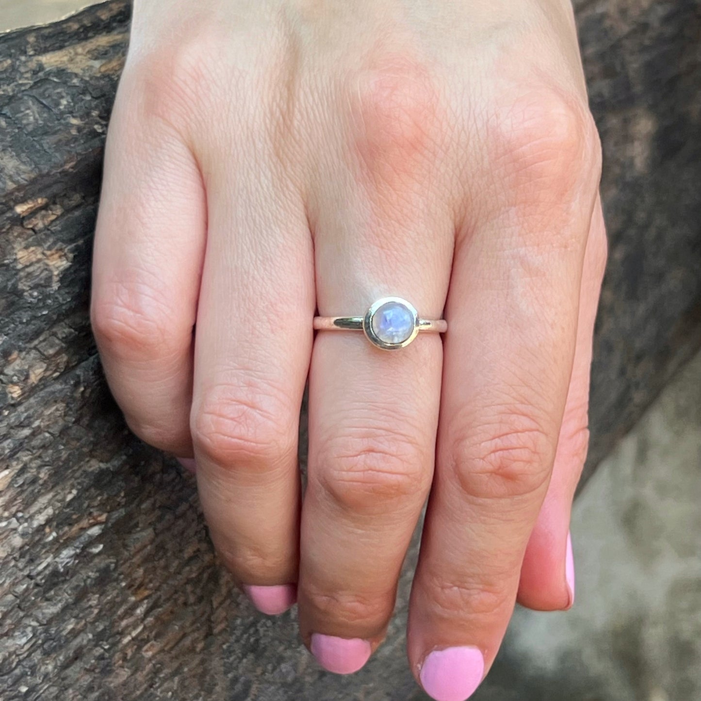 Anillo Piedra Luna PURMINA | "Equilibrio emocional, Calma e Intuición" | Plata 925