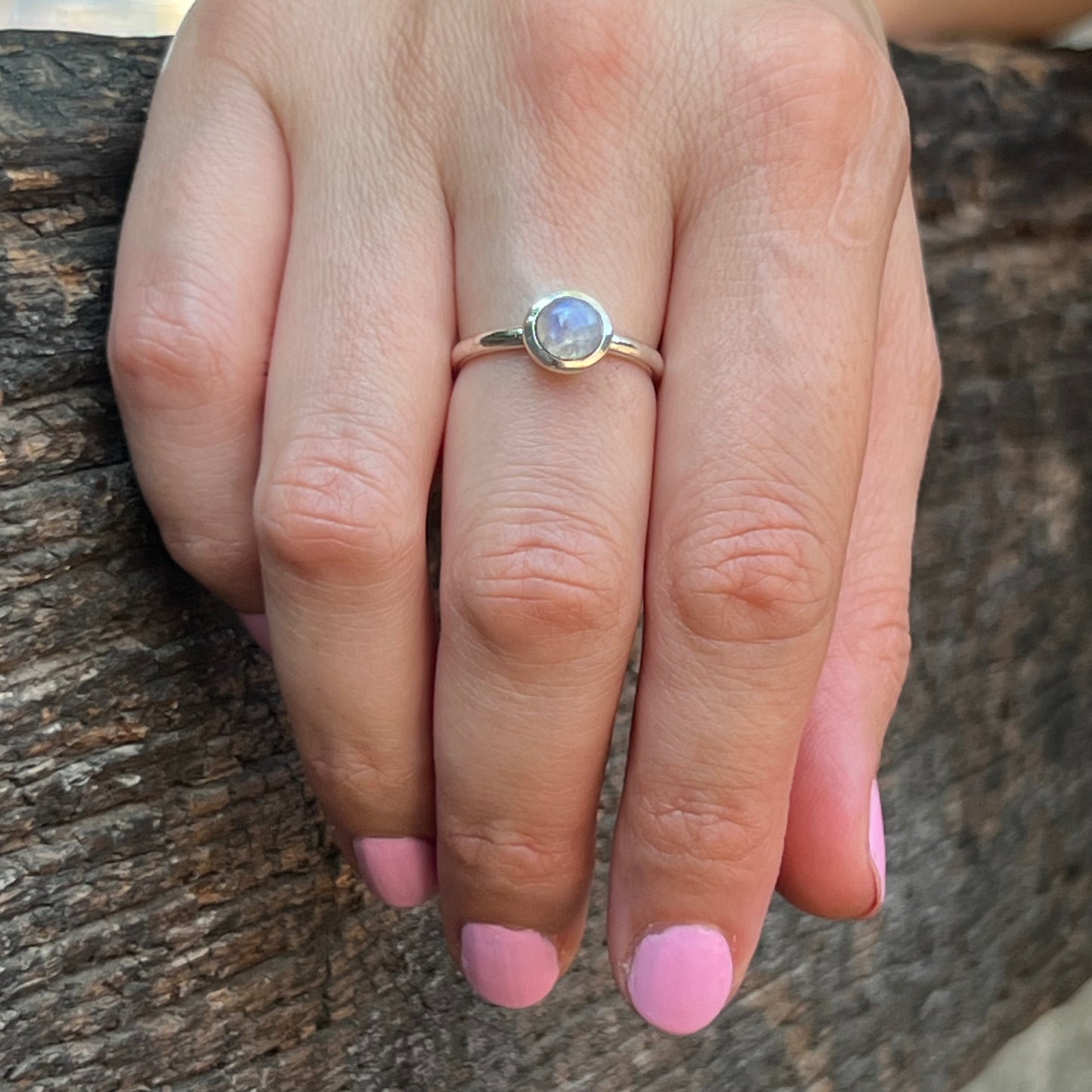 Anillo Piedra Luna PURMINA | "Equilibrio emocional, Calma e Intuición" | Plata 925
