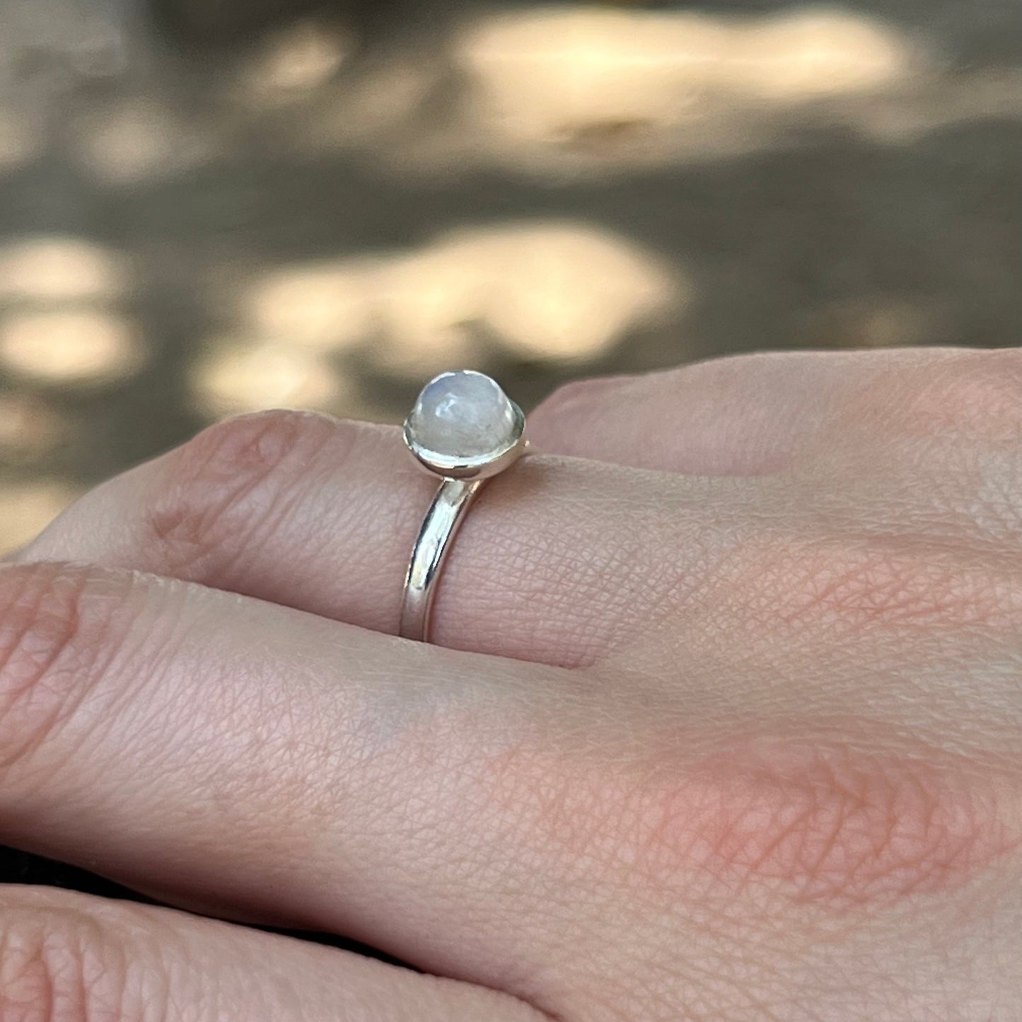Anillo Piedra Luna PURMINA II | "Equilibrio emocional, Calma e Intuición" | Plata 925