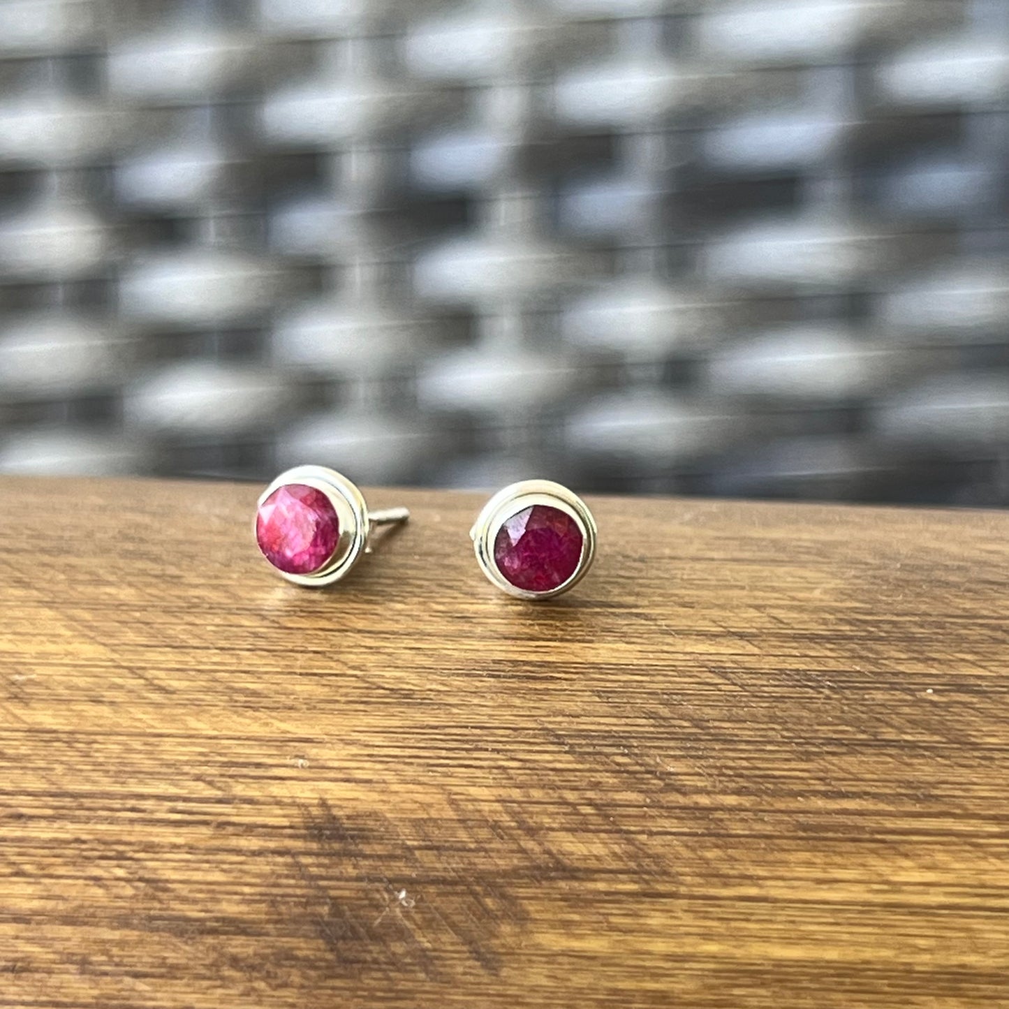 Aretes redondos | Plata 925 | RUBÍ