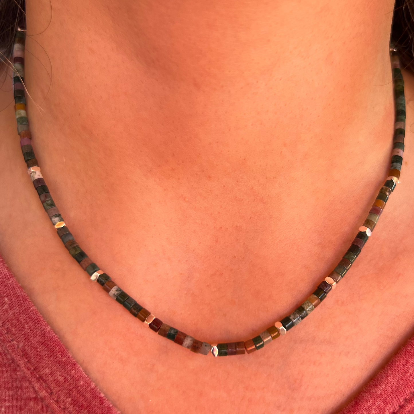 Collar "Armonía Emocional y Conexión con la Tierra" | Ágata de India y Hematita