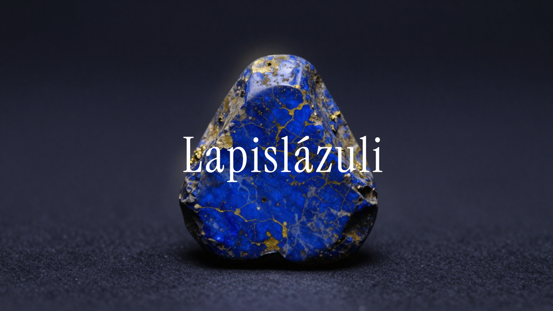 Piedra natural de lapislázuli en bruto con vetas de pirita.