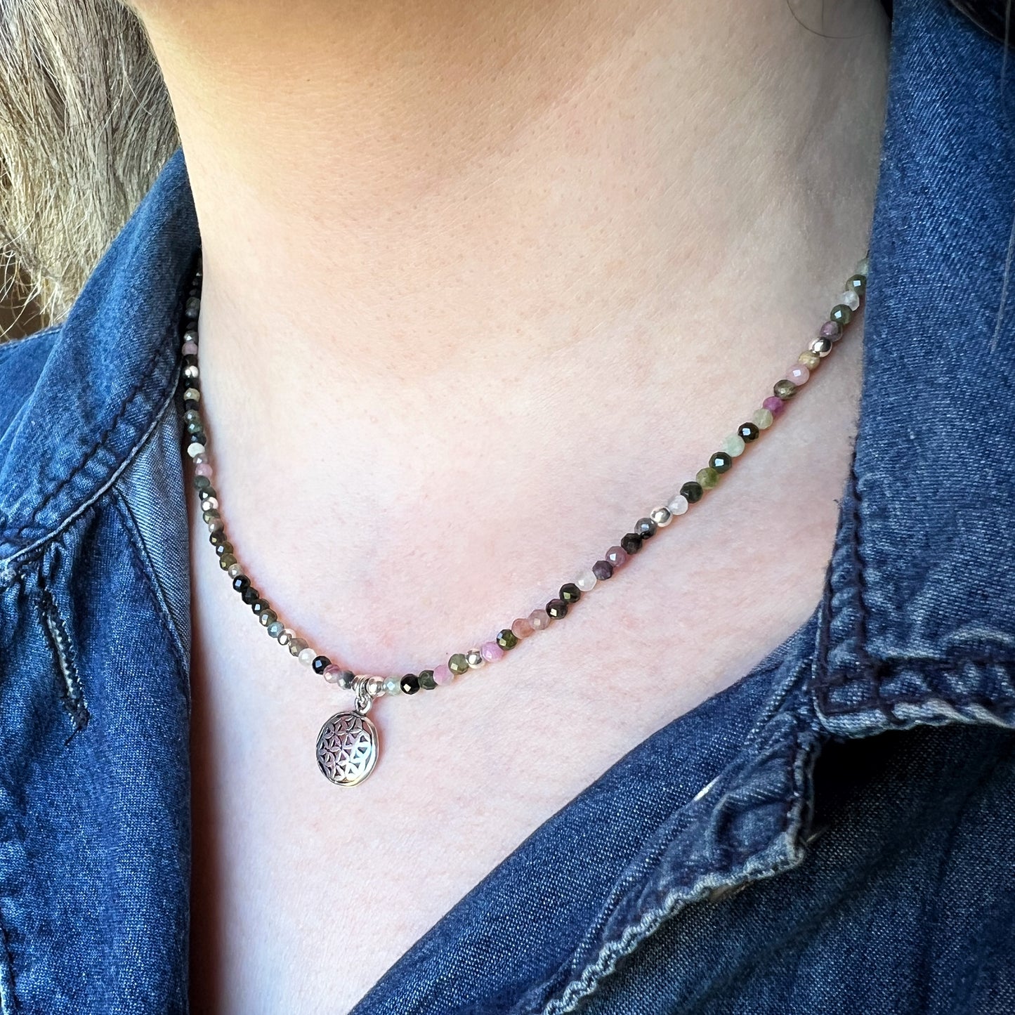Collar "Armonía y Creatividad" | Turmalina Multicolor y Flor de la Vida | Plata 925