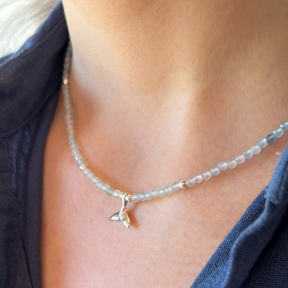 Collar Aguamarina y dije colita de ballena “ Tranquilidad y comunicación” | plata 925