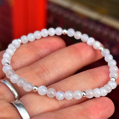 PULSERA ELASTICADA "Nuevos comienzos" | Piedra luna| Plata 925