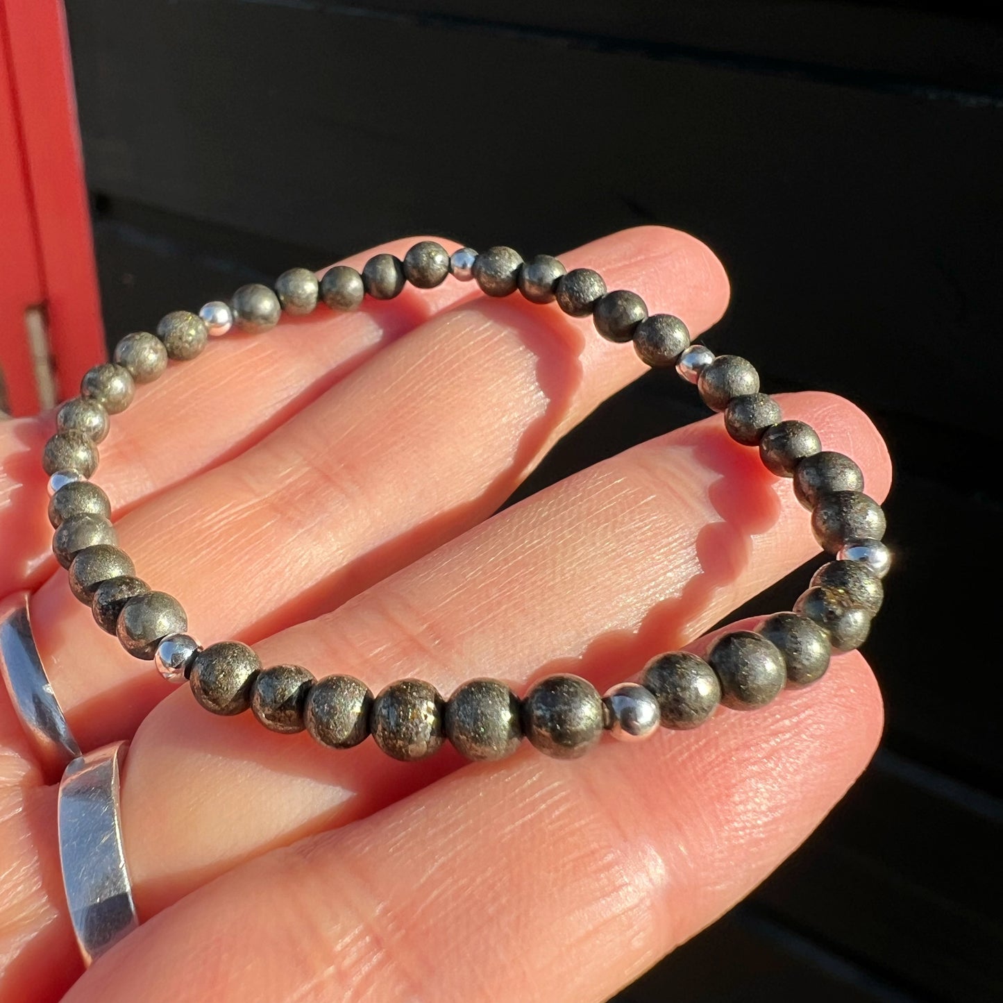 PULSERA ELASTICADA "Acción y prosperidad" | Pirita | Plata 925