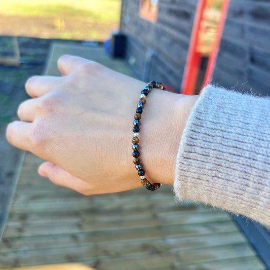 Pulsera Elasticada"Protección Terrenal" | Turmalina Negra, Ojo de Tigre y Hematita | Plata 925