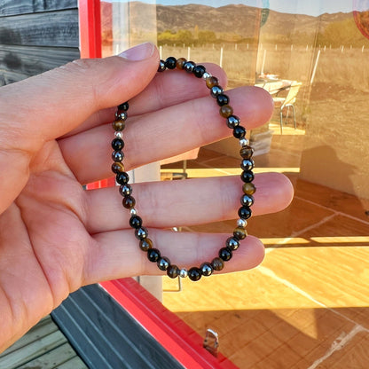 Pulsera Elasticada"Protección Terrenal" | Turmalina Negra, Ojo de Tigre y Hematita | Plata 925