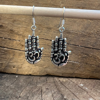 Aretes de Plata Colgantes | Mano de Ganesha