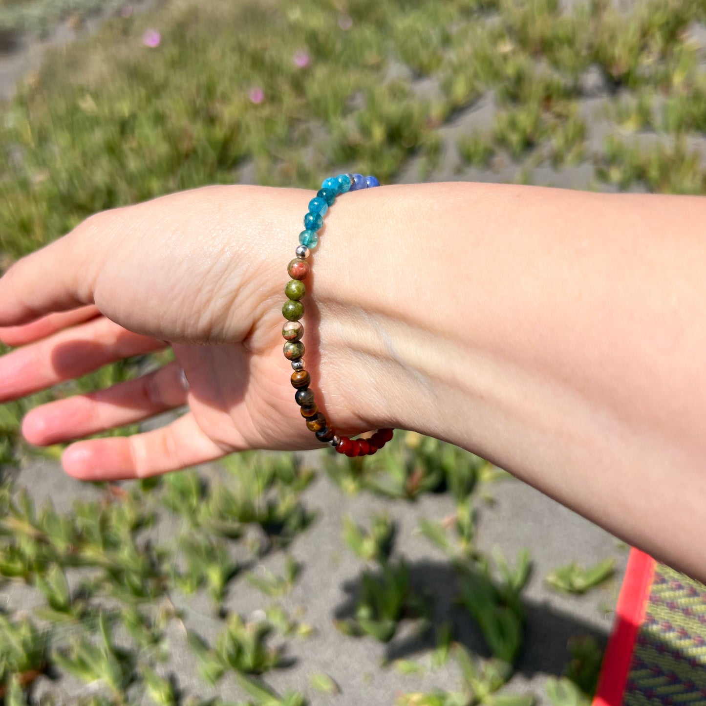 PULSERA ELASTICADA 7 CHAKRAS "ESCUDO PROTECTOR" | Piedras Naturales | Plata 925